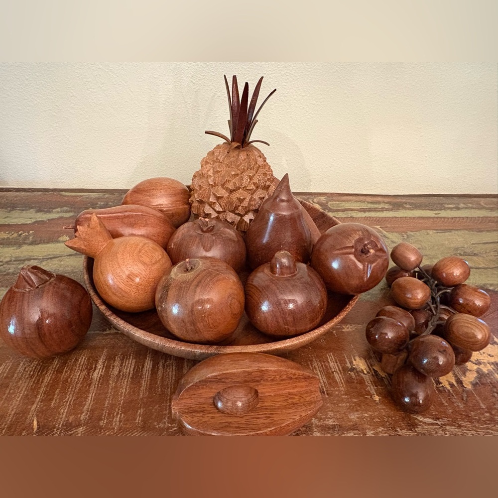 Vintage MCM Wooden Fruit and bowl